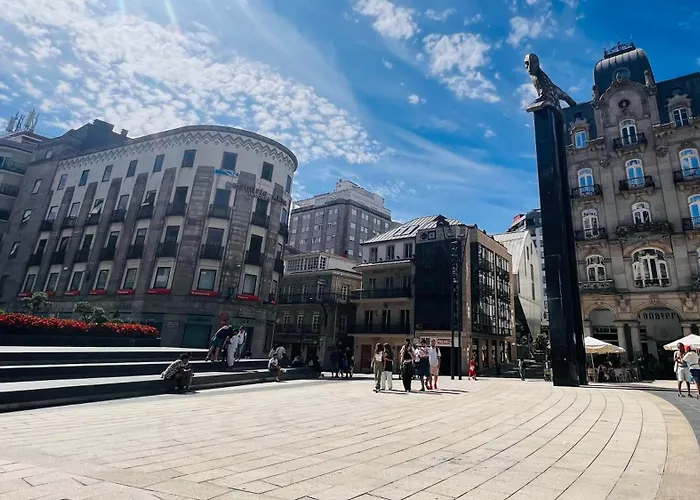 Vigo Center Sereo Old Town